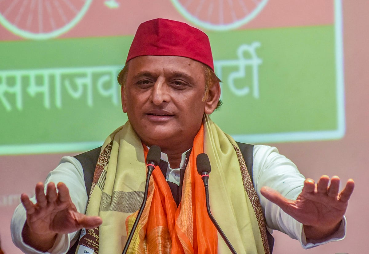 वाराणसी स्नातक सीट पर सपा की जीत तय, भाजपा प्रत्याशी केदारनाथ सिंह ने मानी हार  