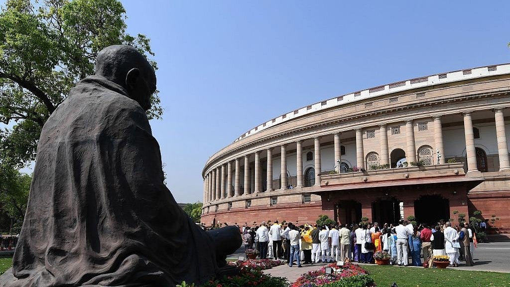 गांधी का रास्ता और फासीवादी समय की चुनौती