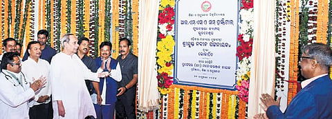 CM Naveen Patnaik inaugurating the second campus of SUM Hospital.