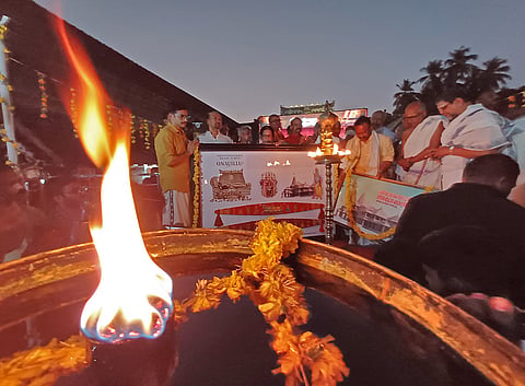 An 'onavillu' from Sree Padmanabhaswamy temple in Thiruvananthapuram being handed over to the trustees of the Ayodhya Ram Temple on Thursday. 
