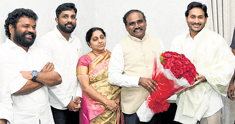 Former minister Ravela Kishore Babu joins the YSRC in the presence of Chief Minister YS Jagan Mohan Reddy on Wednesday | Express