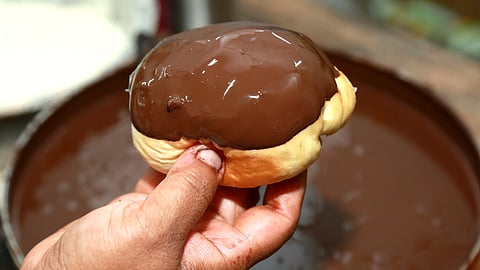 Choco Brown had the best doughnuts in Kochi.