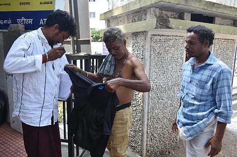 They said that after changing the black colour shirt police permitted him to enter into the premise on Monday.