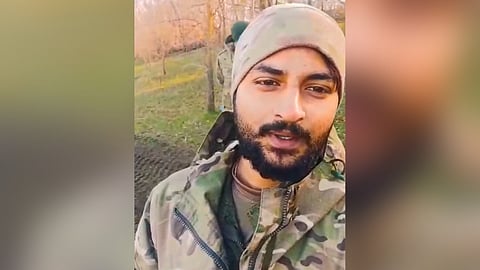 Syed Ilyas Hussaini from Karnataka is stuck in the Russia-Ukraine war zone