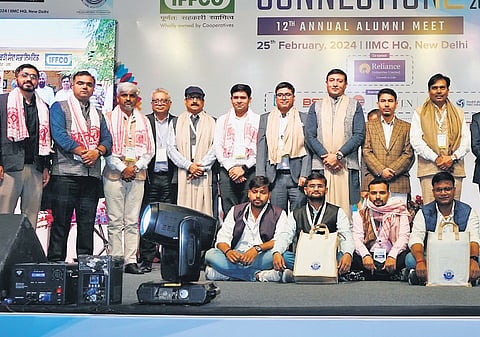 Awardees receiving IIMCAA Connection award in various categories