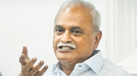 V Vaithilingam