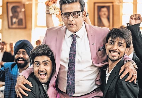 A still from Maamla Legal Hai