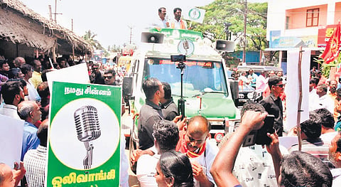 NTK chief coordinator Seeman seeking support for his party candidate at Kadayanallur on Friday 