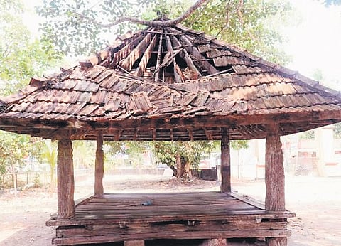 A dilapidated kalithattu near the Vattakkad Devi temple at Mavelikkara  | Express