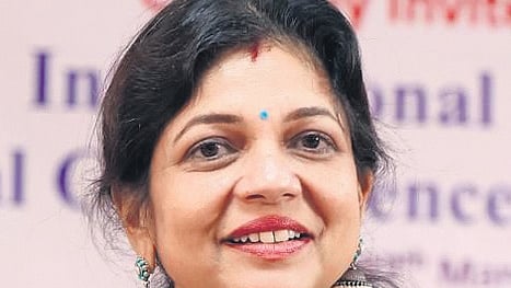 Sowmiya Anbumani 