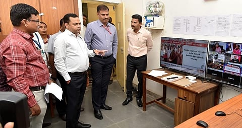 Two election expenditure observers for Krishnagiri held a meeting with stake holders at the Collectorate on Thursday. 