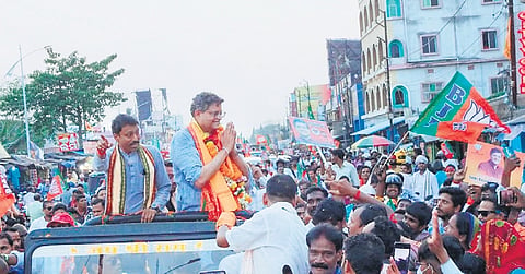 BJP’s LS candidate for Kendrapara Baijayant Panda meeting people in the constituency as he kicked off his electioneering with a massive rally on Monday 