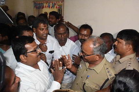 Hassle Situation at BJP leader Suresh Babu's House between the Suramangalam Poilce and BJP party members. 
