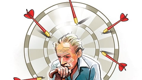Lured by stock market returns, 
senior citizen conned of Rs 13 lakh