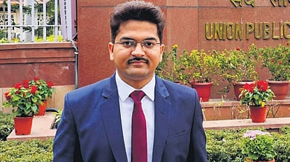 Prajnanandan Giri