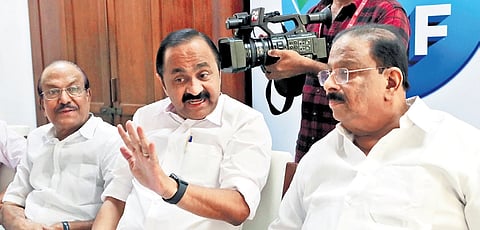 Congress state president K Sudhakaran and Leader of Opposition V D Satheesan engrossed in a serious conversation ahead of the UDF meeting. IUML leader P K Kunhalikutty is also seen 