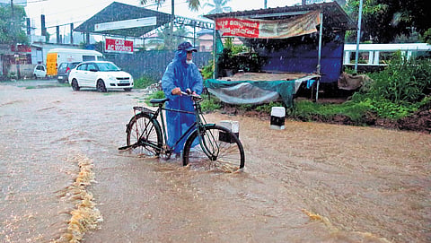 Ramanathapuram district recorded an average rainfall of 6.32 cm in the 24 hours ending 6 am on Monday.