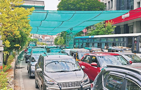 The GHMC has set up a green tent for commuters to take shade under at Liberty Signal in Hyderabad 
