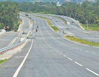 The stretch will run at the ground level, and will be barricaded on both sides. 