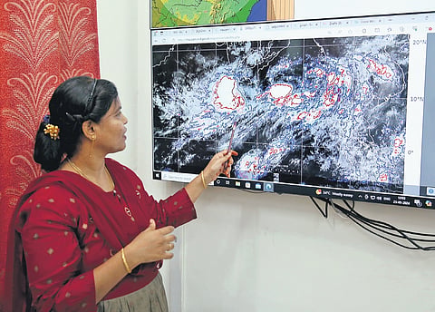  Vizag IMD Cyclone Centre Director Sunanda explains weather pattern on Thursaday 