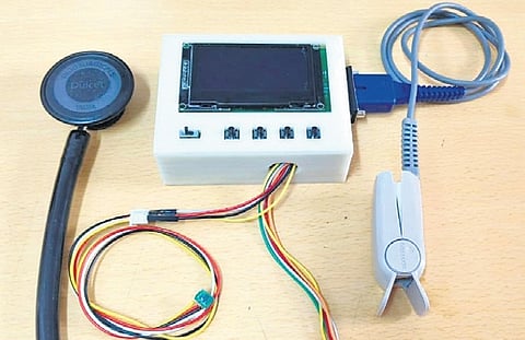 Wireless pneumonia detector developed by IC~WiBES lab at IIIT-H. The GoldAid chip for worker safety. 