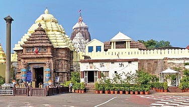 Srimandir panel to prepare SOP for entry and exit from four gates
