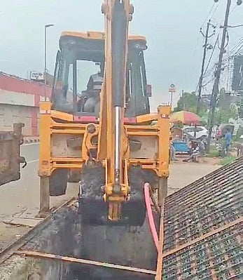 NHAI’s control room is constantly monitoring the stretch for quick response to waterlogging and traffic congestion. 