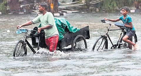 Authorities pull up socks as Delhi braces for heavy rain