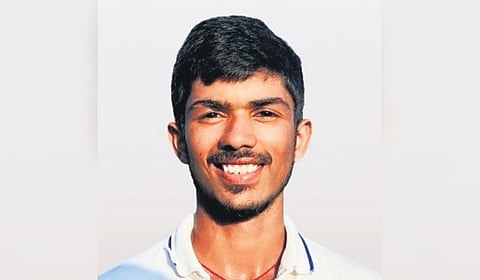 R Vimal Khumar 
