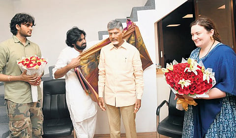 JSP president Pawan Kalyan felicitates TDP supremo N Chandrababu Naidu at his residence 