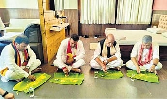 Odisha: Union ministers, CMs offer prayers at Srimandir