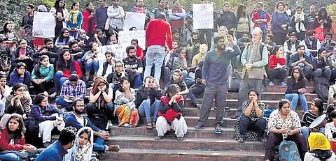 JNU admin ignores students’ plight, 
issues unnecessary advisories: JNUSU