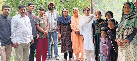 According to Deepika, 350 people live in the remote village, 50-60% of whom are deaf and mute, calling it a “silent village.”