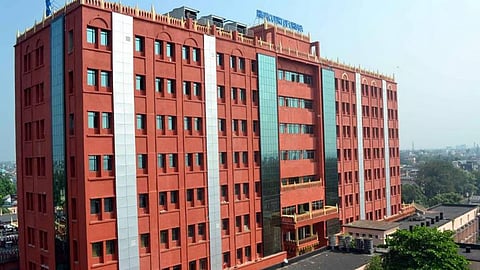 In response to a PIL filed by city residents Sukanta Mohanty and Debasis Rout, the division bench comprising Chief Justice Harish Tandon and Justice MS Raman reviewed the status of the temple redevelopment project. 