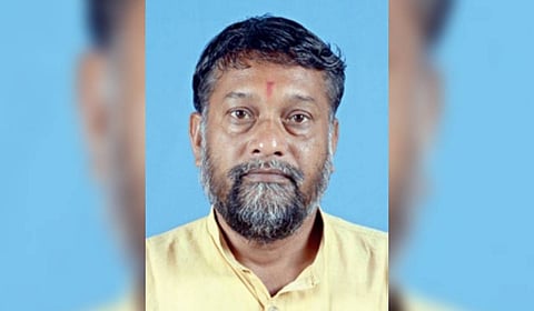 BJP’s Pradip Purohit urged Union Minister for Mines G Kishan Reddy to initiate a CBI inquiry into the multi-crore mining scam in Odisha.