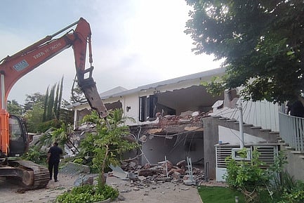 Demolition  of structures in the FTL of Osmansagar gandipet reservoir.