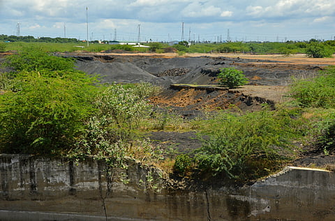 The copper slag dumped on a patta land at the banks of Uppar odai in Pudukottai near Thoothukudi. 