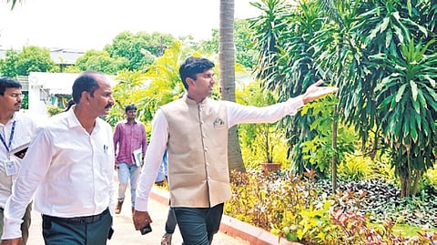 Vijayawada Municipal Commissioner (VMC) HM Dhyanchandra inspected several areas on Monday. 