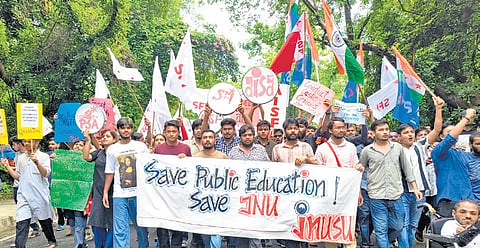 The protest, which began on August 11 with 16 students sitting on an indefinite hunger strike, was concluded with only two participants remaining -- JNUSU President Dhananjay and Councillor Nitish Kumar -- after several students had to withdraw due to their deteriorating health conditions.