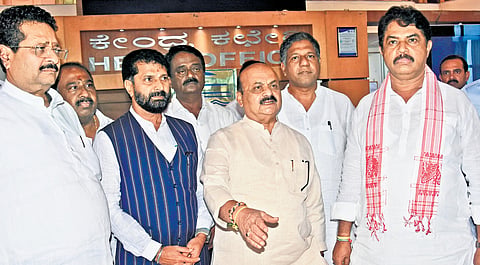 LoP R Ashoka, BJP MP Basavaraj Bommai, MLA Aravind Bellad, and MLC CT Ravi come out in support of party colleague Basangouda Patil Yatnal 
