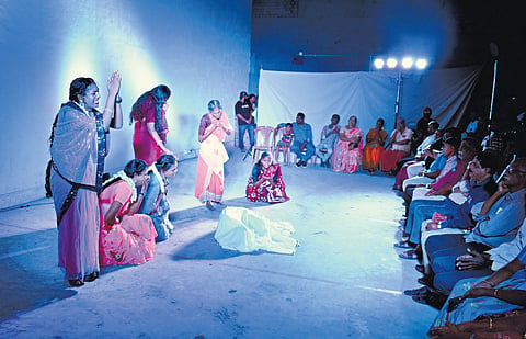 Breaking conventions, the team’s plays are backed by projectors, music and lighting

