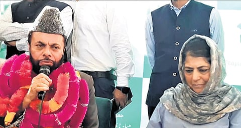 Syed Salim Geelani with PDP chief Mehbooba Mufti 