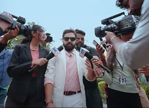 Still from 'Rummy Aata"