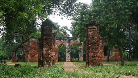 A View of Arikamedu. 
