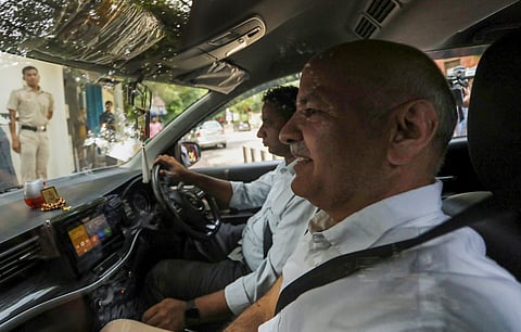  AAP leader Manish Sisodia arrives at Delhi Chief Minister Arvind Kejriwal's residence, in New Delhi, Monday, Sept. 16, 2024.