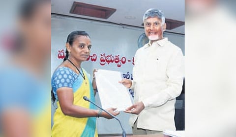 Describing the donations as historic, the Chief Minister acknowledged the overwhelming public response to the flood relief efforts and said, “Young and old alike, all responded. If we stay united, we can face any disaster.”