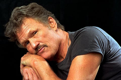 Kris Kristofferson poses for a portrait in Nashville, Tenn., Aug. 15, 1995.