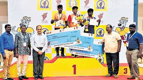 Additional Chief Secretary Atulya Mishra (3rd from L) with silambam event winners