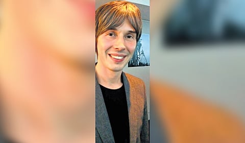 Prof Brian Cox