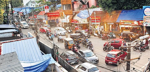 Vattiyoorkavu Junction in Thiruvananthapuram